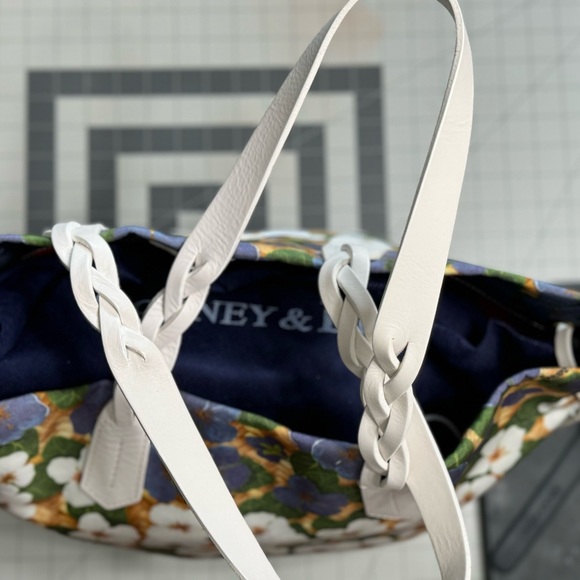 Coach tote - Picture 10 of 12